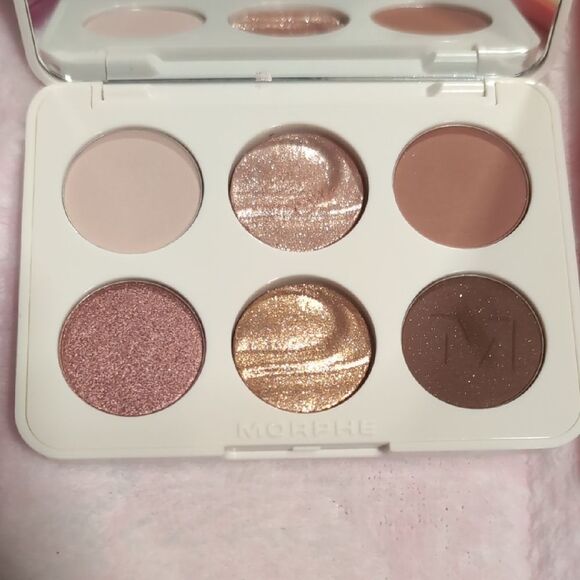 BUNDLE of Morphe Eyeshadow Palettes - Picture 3 of 11